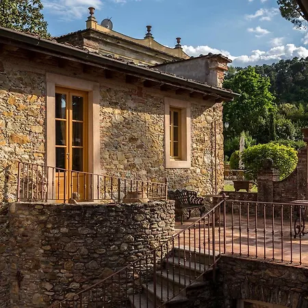 Coselli 's Collection. Luxury Villa Capannori