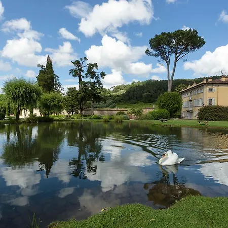Coselli 's Collection. Luxury Villa Capannori